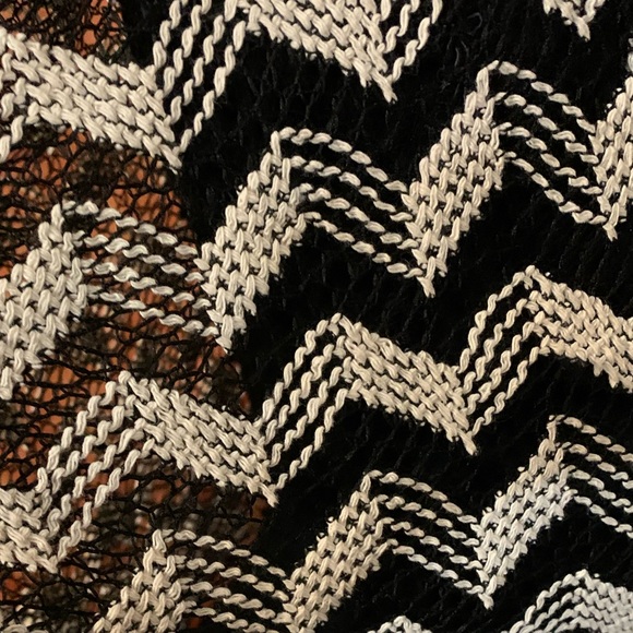 Top/other-Kaktus, swing flow zig zag thin artistic top, mesh, shark tail hem, M - Picture 15 of 17